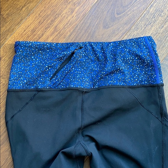 Lulu lemon 7/8 pants - Picture 6 of 7